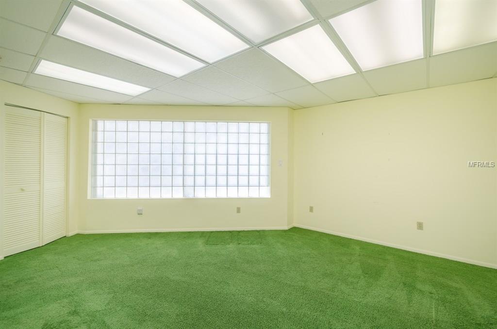 307 ORANGEWOOD LANE, LARGO, Florida 33770, 3 Bedrooms Bedrooms, 6 Rooms Rooms,2 BathroomsBathrooms,Residential,For sale,ORANGEWOOD,U7846034