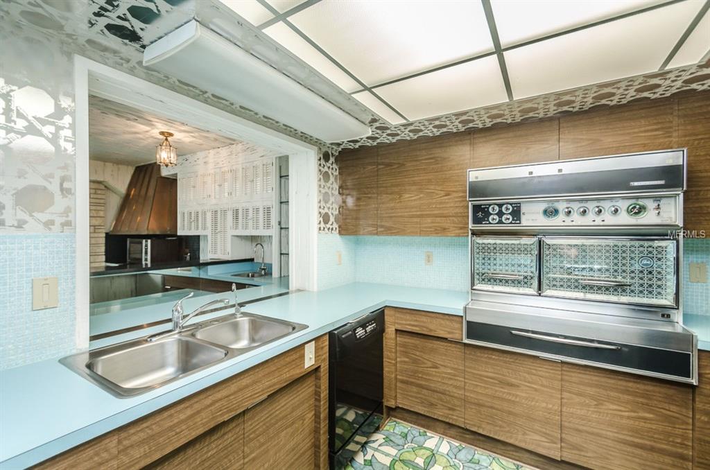 307 ORANGEWOOD LANE, LARGO, Florida 33770, 3 Bedrooms Bedrooms, 6 Rooms Rooms,2 BathroomsBathrooms,Residential,For sale,ORANGEWOOD,U7846034