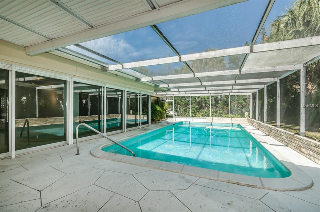 307 ORANGEWOOD LANE, LARGO, Florida 33770, 3 Bedrooms Bedrooms, 6 Rooms Rooms,2 BathroomsBathrooms,Residential,For sale,ORANGEWOOD,U7846034