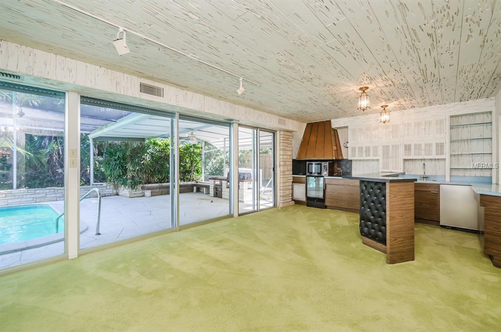 307 ORANGEWOOD LANE, LARGO, Florida 33770, 3 Bedrooms Bedrooms, 6 Rooms Rooms,2 BathroomsBathrooms,Residential,For sale,ORANGEWOOD,U7846034