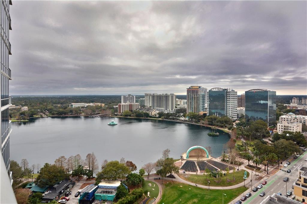 150 E ROBINSON STREET, ORLANDO, Florida 32801, 3 Bedrooms Bedrooms, 7 Rooms Rooms,3 BathroomsBathrooms,Residential,For sale,ROBINSON,O5561379