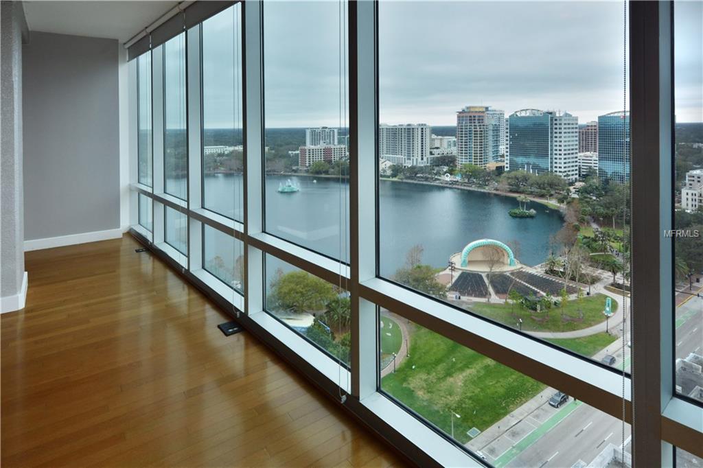 150 E ROBINSON STREET, ORLANDO, Florida 32801, 3 Bedrooms Bedrooms, 7 Rooms Rooms,3 BathroomsBathrooms,Residential,For sale,ROBINSON,O5561379