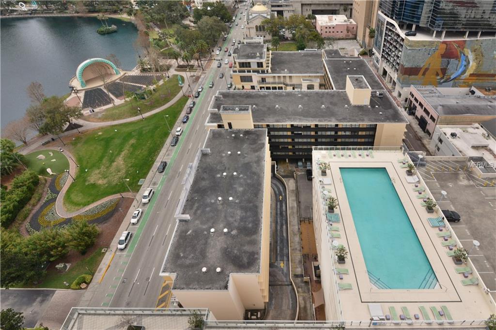 150 E ROBINSON STREET, ORLANDO, Florida 32801, 3 Bedrooms Bedrooms, 7 Rooms Rooms,3 BathroomsBathrooms,Residential,For sale,ROBINSON,O5561379