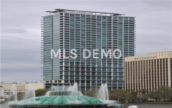 150 E ROBINSON STREET, ORLANDO, Florida 32801, 3 Bedrooms Bedrooms, 7 Rooms Rooms,3 BathroomsBathrooms,Residential,For sale,ROBINSON,O5561379