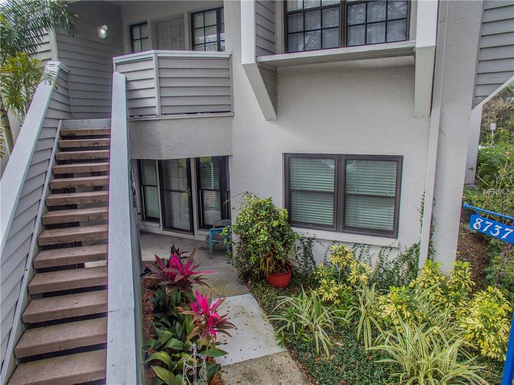 8737 BARDMOOR PLACE, LARGO, Florida 33777, 2 Bedrooms Bedrooms, 3 Rooms Rooms,2 BathroomsBathrooms,Residential,For sale,BARDMOOR,T2928164