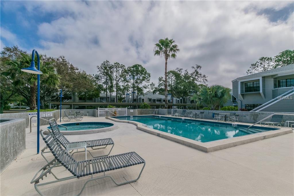 8737 BARDMOOR PLACE, LARGO, Florida 33777, 2 Bedrooms Bedrooms, 3 Rooms Rooms,2 BathroomsBathrooms,Residential,For sale,BARDMOOR,T2928164