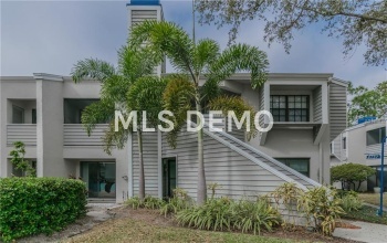 8737 BARDMOOR PLACE, LARGO, Florida 33777, 2 Bedrooms Bedrooms, 3 Rooms Rooms,2 BathroomsBathrooms,Residential,For sale,BARDMOOR,T2928164