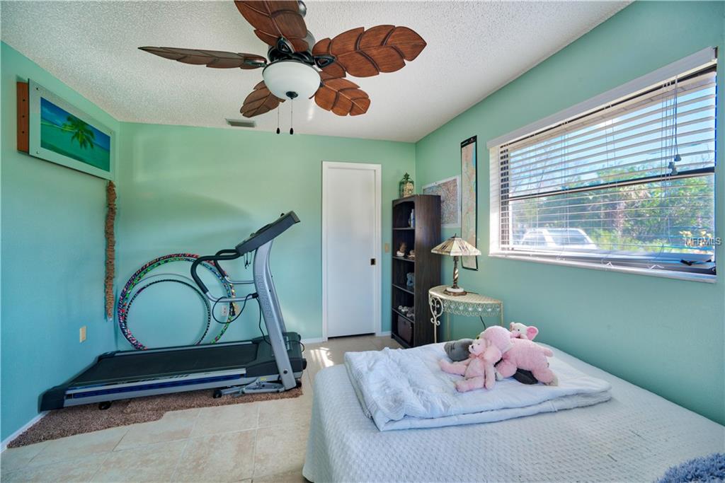 428 E ROSSETTI DR, NOKOMIS, Florida 34275, 3 Bedrooms Bedrooms, 8 Rooms Rooms,2 BathroomsBathrooms,Residential,For sale,E ROSSETTI DR,A4209951