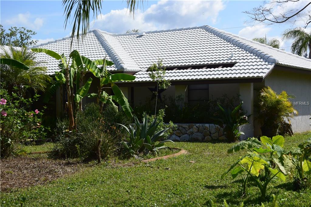 428 E ROSSETTI DR, NOKOMIS, Florida 34275, 3 Bedrooms Bedrooms, 8 Rooms Rooms,2 BathroomsBathrooms,Residential,For sale,E ROSSETTI DR,A4209951