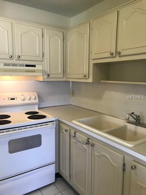 11927 BOYNTON LANE, NEW PORT RICHEY, Florida 34654, 1 Bedroom Bedrooms, 3 Rooms Rooms,1 BathroomBathrooms,Residential,For sale,BOYNTON,W7637819