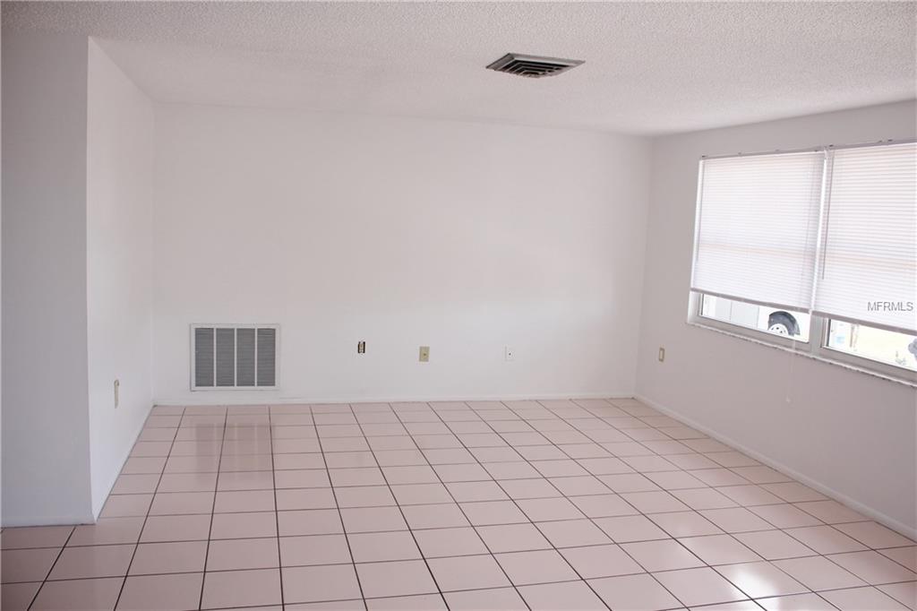 NEW PORT RICHEY, Florida 34652, 2 Bedrooms Bedrooms, 3 Rooms Rooms,2 BathroomsBathrooms,Residential,For sale,U7847594