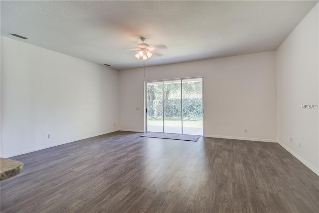 1833 WINN ARTHUR DRIVE, VALRICO, Florida 33594, 4 Bedrooms Bedrooms, 8 Rooms Rooms,3 BathroomsBathrooms,Residential,For sale,WINN ARTHUR,T2880667