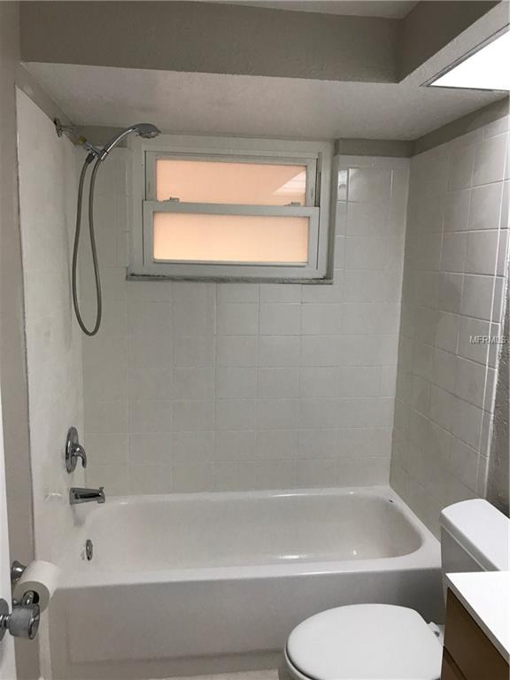 9421 COCHISE LANE, PORT RICHEY, Florida 34668, 2 Bedrooms Bedrooms, 3 Rooms Rooms,2 BathroomsBathrooms,Residential,For sale,COCHISE,W7632511