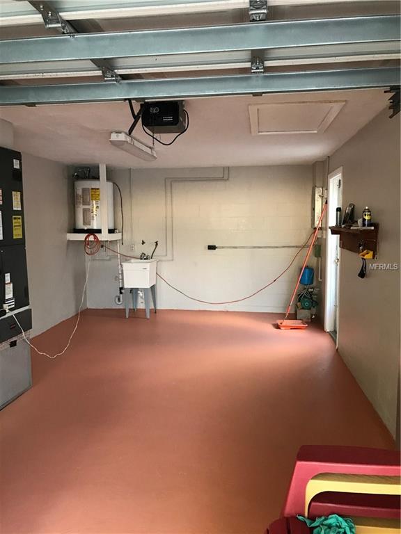 9421 COCHISE LANE, PORT RICHEY, Florida 34668, 2 Bedrooms Bedrooms, 3 Rooms Rooms,2 BathroomsBathrooms,Residential,For sale,COCHISE,W7632511