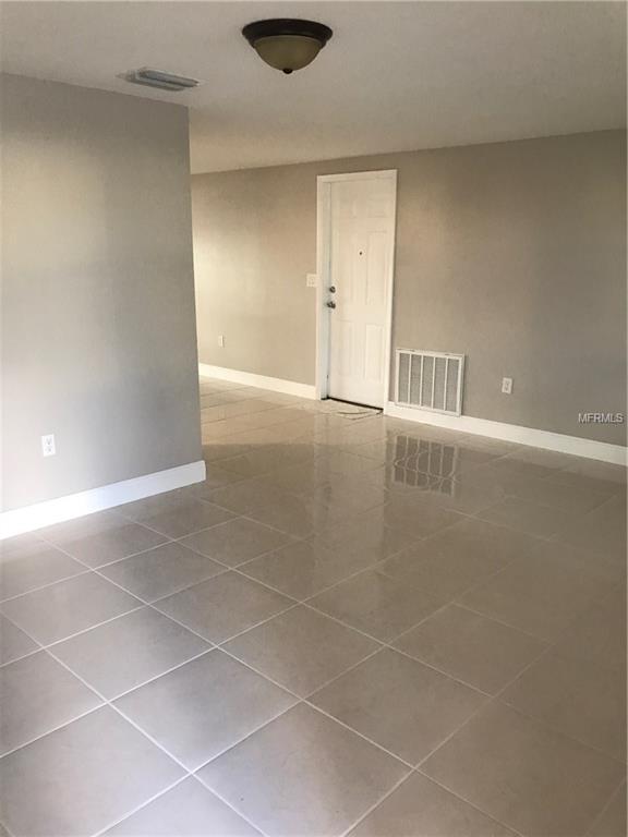 9421 COCHISE LANE, PORT RICHEY, Florida 34668, 2 Bedrooms Bedrooms, 3 Rooms Rooms,2 BathroomsBathrooms,Residential,For sale,COCHISE,W7632511