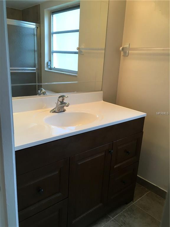 6973 W COUNTRY CLUB DRIVE N, SARASOTA, Florida 34243, 3 Bedrooms Bedrooms, 5 Rooms Rooms,2 BathroomsBathrooms,Residential,For sale,COUNTRY CLUB,A4196367