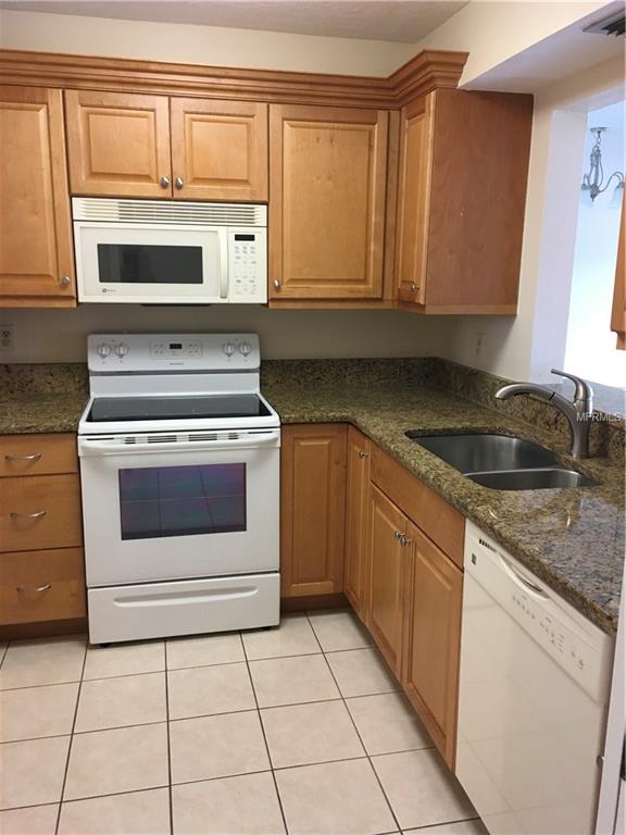 6973 W COUNTRY CLUB DRIVE N, SARASOTA, Florida 34243, 3 Bedrooms Bedrooms, 5 Rooms Rooms,2 BathroomsBathrooms,Residential,For sale,COUNTRY CLUB,A4196367