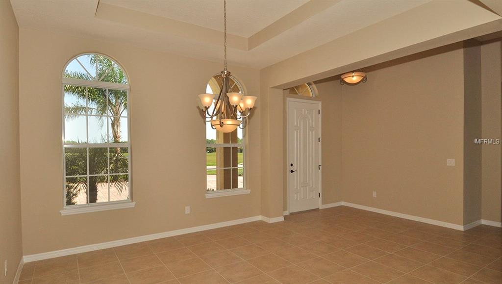 4720 VASCA DRIVE, SARASOTA, Florida 34240, 4 Bedrooms Bedrooms, 13 Rooms Rooms,4 BathroomsBathrooms,Residential,For sale,VASCA,T2921670