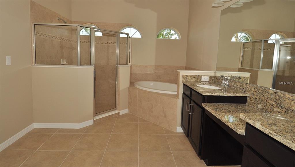 4720 VASCA DRIVE, SARASOTA, Florida 34240, 4 Bedrooms Bedrooms, 13 Rooms Rooms,4 BathroomsBathrooms,Residential,For sale,VASCA,T2921670