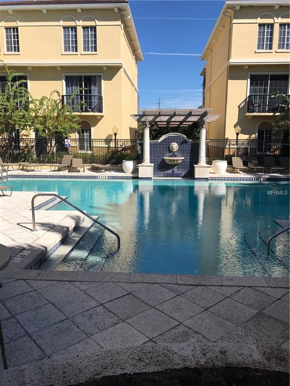 5246 HAMPTON BEACH PLACE, TAMPA, Florida 33609, 2 Bedrooms Bedrooms, 3 Rooms Rooms,2 BathroomsBathrooms,Residential,For sale,HAMPTON BEACH,U7843858