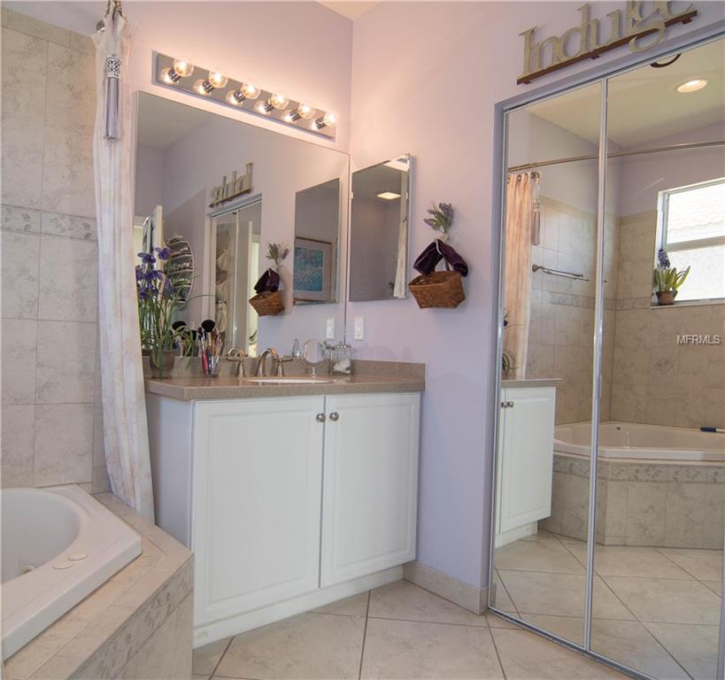 15822 AURORA LAKE CIRCLE, WIMAUMA, Florida 33598, 2 Bedrooms Bedrooms, 5 Rooms Rooms,2 BathroomsBathrooms,Residential,For sale,AURORA LAKE,A4207160