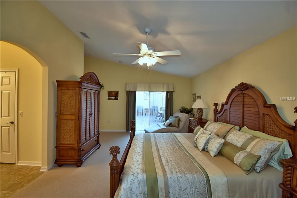 290 CHALET ESTATES STREET, LAKE WALES, Florida 33859, 3 Bedrooms Bedrooms, 7 Rooms Rooms,3 BathroomsBathrooms,Residential,For sale,CHALET ESTATES,P4718868