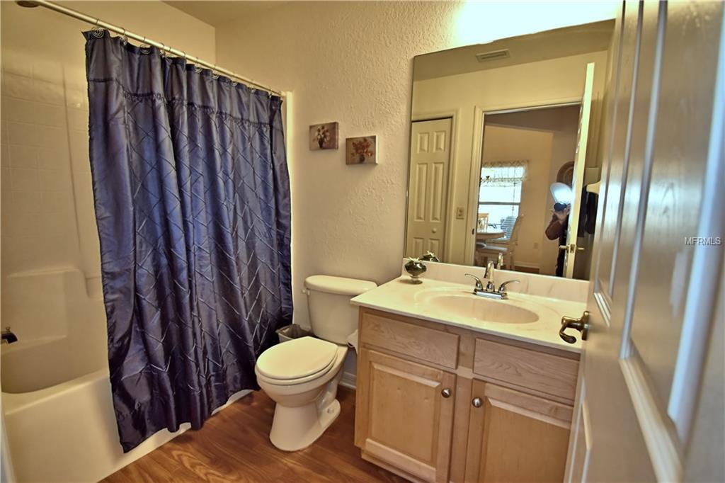 290 CHALET ESTATES STREET, LAKE WALES, Florida 33859, 3 Bedrooms Bedrooms, 7 Rooms Rooms,3 BathroomsBathrooms,Residential,For sale,CHALET ESTATES,P4718868