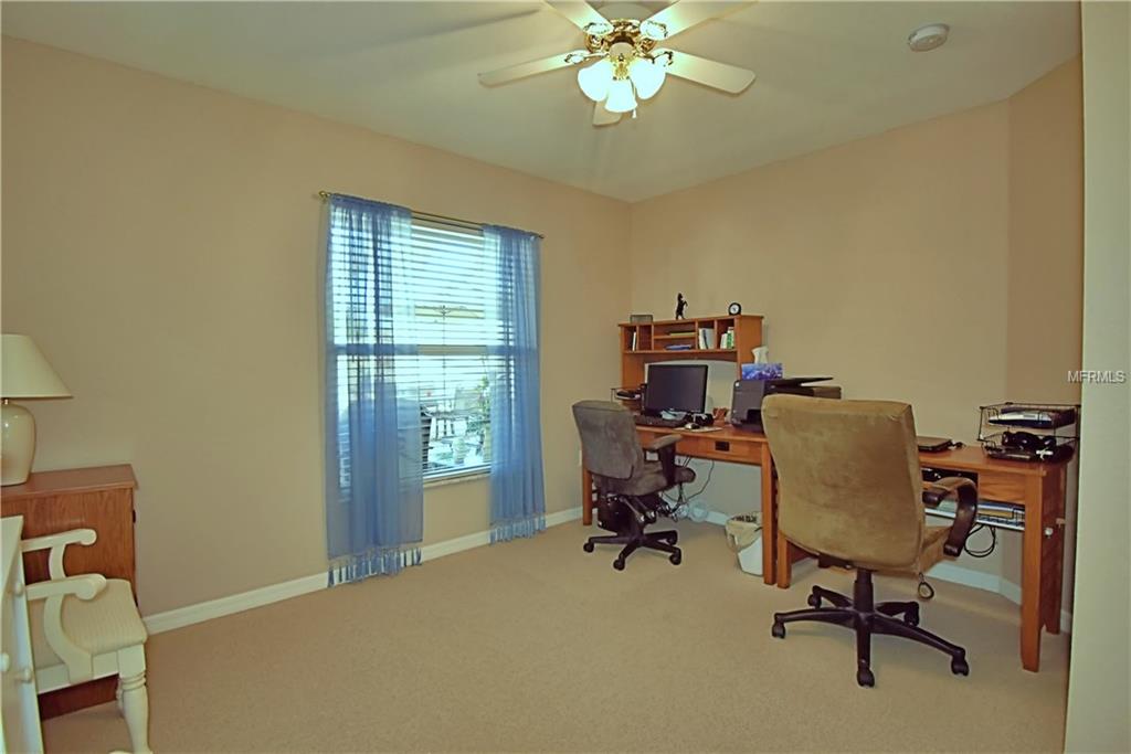 290 CHALET ESTATES STREET, LAKE WALES, Florida 33859, 3 Bedrooms Bedrooms, 7 Rooms Rooms,3 BathroomsBathrooms,Residential,For sale,CHALET ESTATES,P4718868