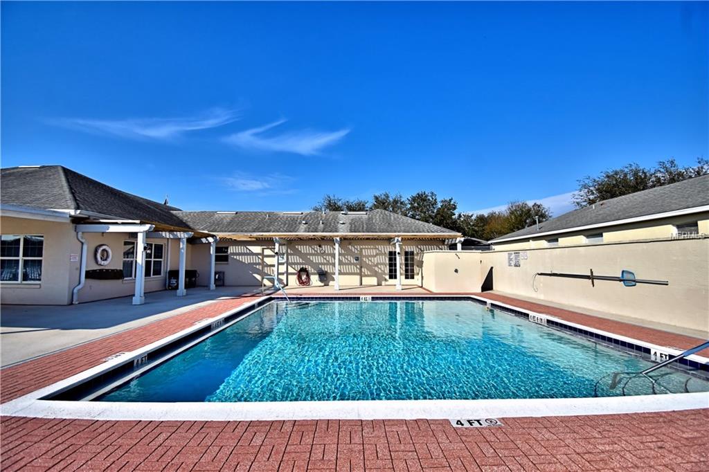 290 CHALET ESTATES STREET, LAKE WALES, Florida 33859, 3 Bedrooms Bedrooms, 7 Rooms Rooms,3 BathroomsBathrooms,Residential,For sale,CHALET ESTATES,P4718868