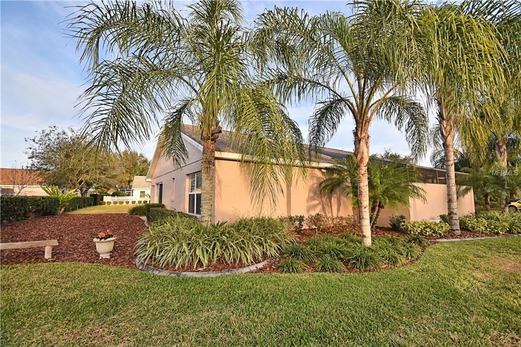 290 CHALET ESTATES STREET, LAKE WALES, Florida 33859, 3 Bedrooms Bedrooms, 7 Rooms Rooms,3 BathroomsBathrooms,Residential,For sale,CHALET ESTATES,P4718868