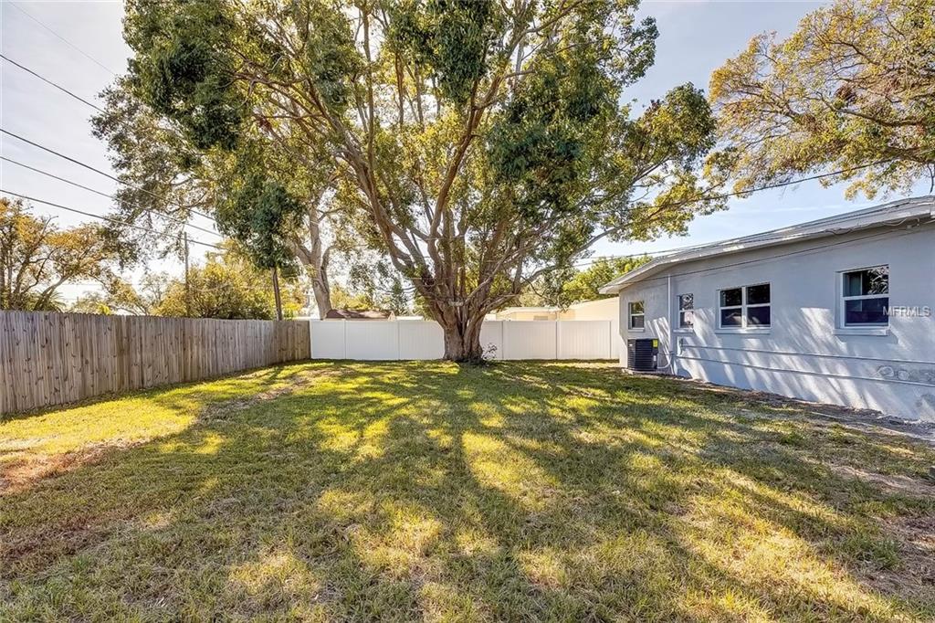 11509 108TH STREET, SEMINOLE, Florida 33778, 3 Bedrooms Bedrooms, 3 Rooms Rooms,2 BathroomsBathrooms,Residential,For sale,108TH,W7637520