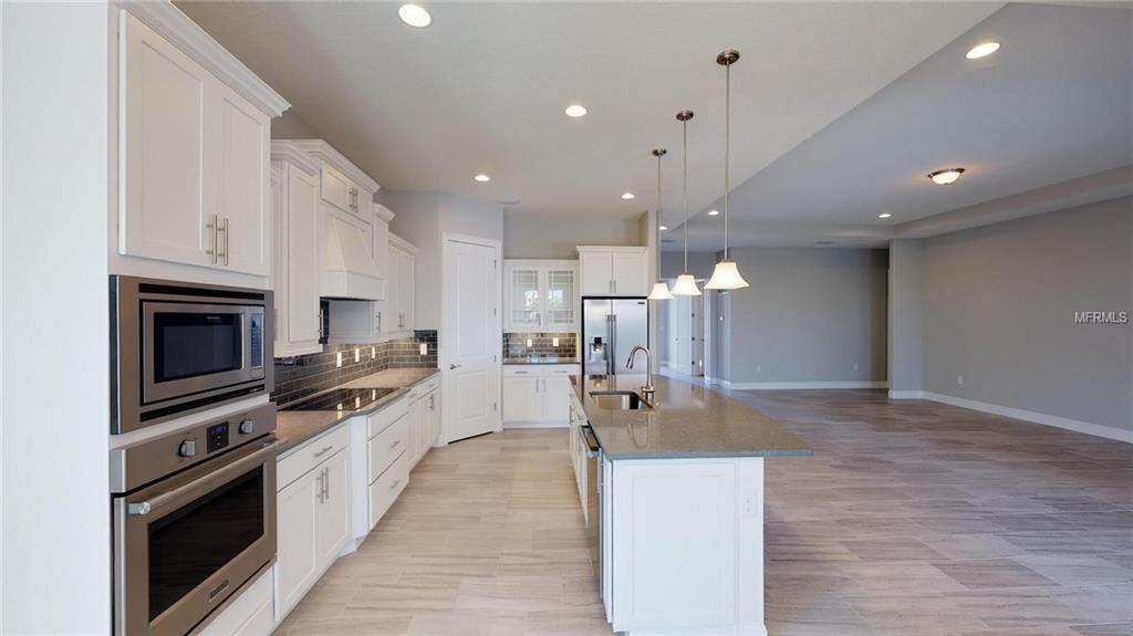 7466 RIPETTA DRIVE, SARASOTA, Florida 34240, 4 Bedrooms Bedrooms, 10 Rooms Rooms,4 BathroomsBathrooms,Residential,For sale,RIPETTA,T2926993