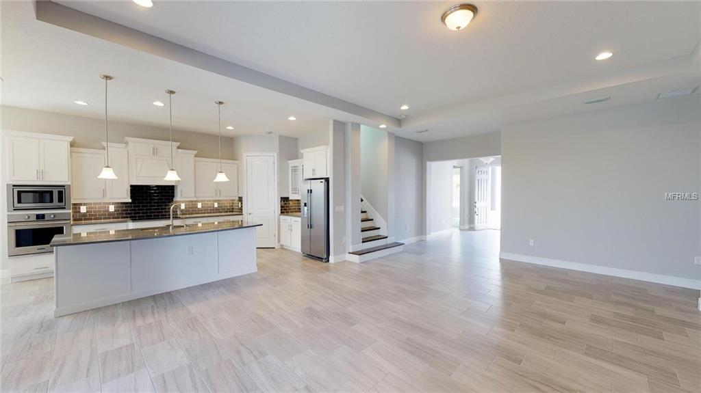 7466 RIPETTA DRIVE, SARASOTA, Florida 34240, 4 Bedrooms Bedrooms, 10 Rooms Rooms,4 BathroomsBathrooms,Residential,For sale,RIPETTA,T2926993