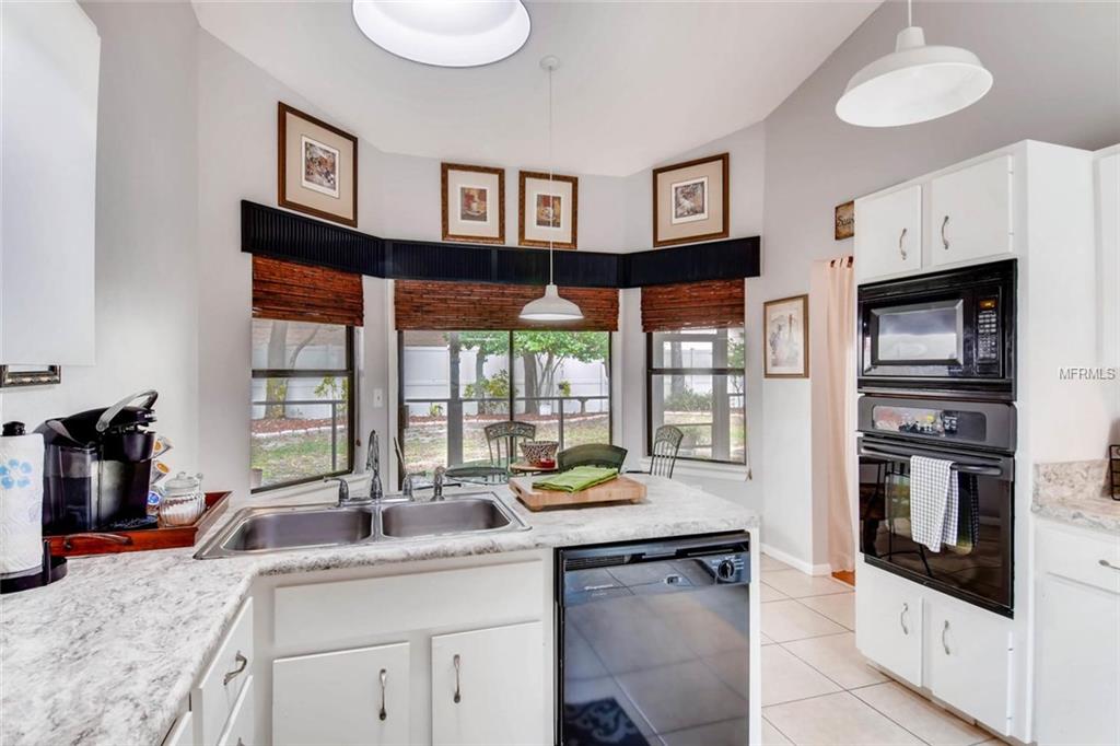 2239 PALM VIEW DRIVE, APOPKA, Florida 32712, 4 Bedrooms Bedrooms, 9 Rooms Rooms,2 BathroomsBathrooms,Residential,For sale,PALM VIEW,O5561804