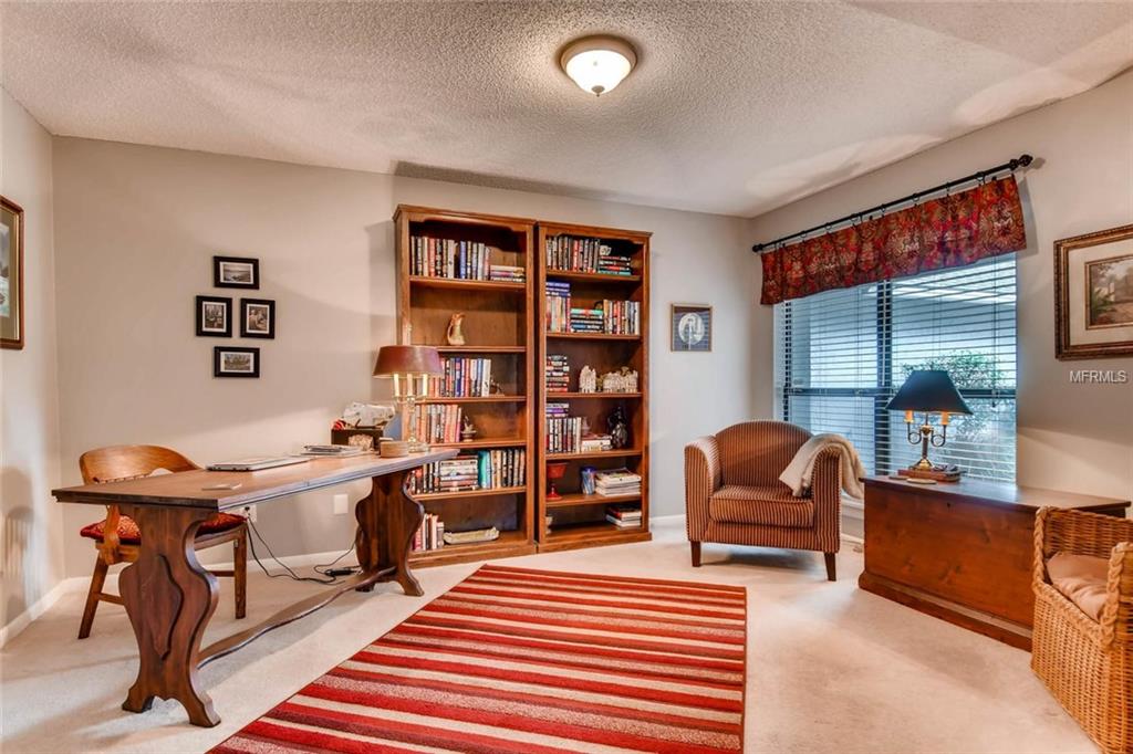 2239 PALM VIEW DRIVE, APOPKA, Florida 32712, 4 Bedrooms Bedrooms, 9 Rooms Rooms,2 BathroomsBathrooms,Residential,For sale,PALM VIEW,O5561804