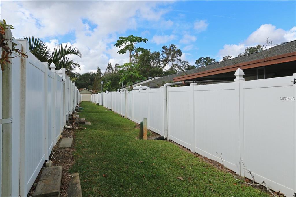 601 GROVE COURT, MAITLAND, Florida 32751, 2 Bedrooms Bedrooms, 4 Rooms Rooms,2 BathroomsBathrooms,Residential,For sale,GROVE,O5547394