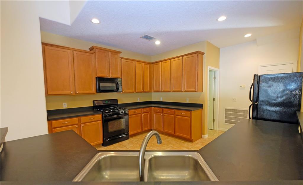 217 JAMES CIRCLE, LAKE ALFRED, Florida 33850, 6 Bedrooms Bedrooms, 13 Rooms Rooms,3 BathroomsBathrooms,Residential,For sale,JAMES,T2916255