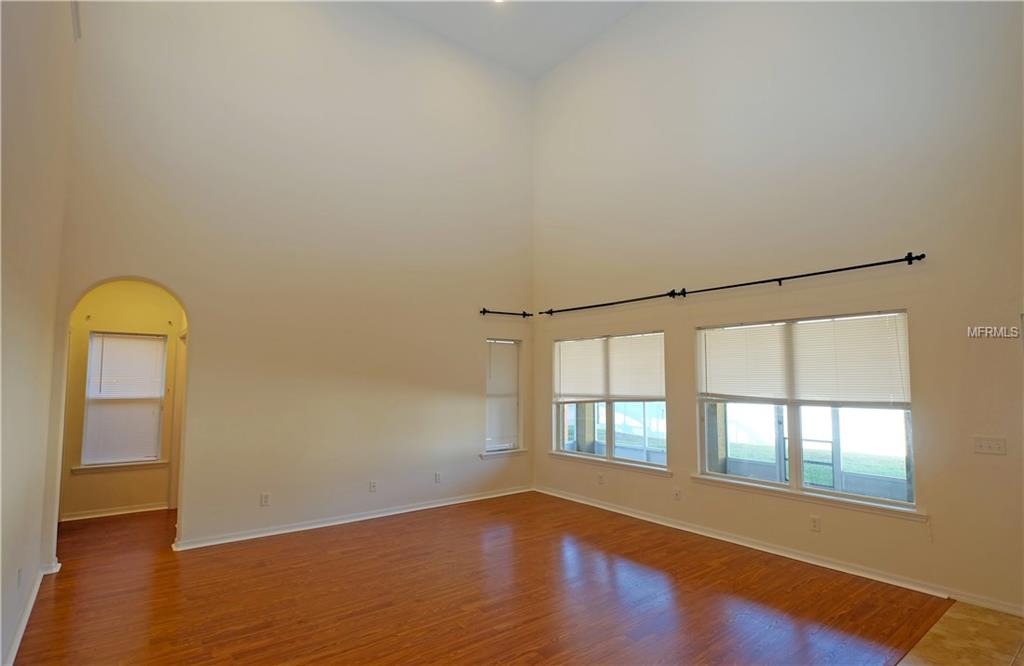 217 JAMES CIRCLE, LAKE ALFRED, Florida 33850, 6 Bedrooms Bedrooms, 13 Rooms Rooms,3 BathroomsBathrooms,Residential,For sale,JAMES,T2916255