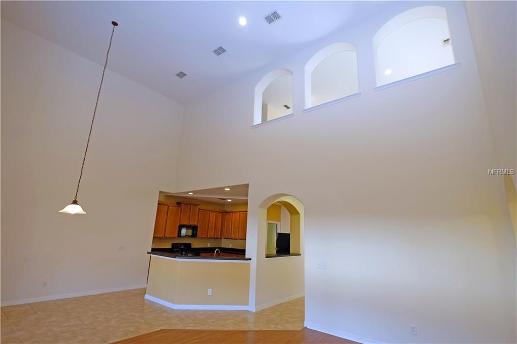 217 JAMES CIRCLE, LAKE ALFRED, Florida 33850, 6 Bedrooms Bedrooms, 13 Rooms Rooms,3 BathroomsBathrooms,Residential,For sale,JAMES,T2916255