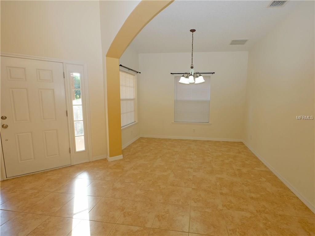 217 JAMES CIRCLE, LAKE ALFRED, Florida 33850, 6 Bedrooms Bedrooms, 13 Rooms Rooms,3 BathroomsBathrooms,Residential,For sale,JAMES,T2916255