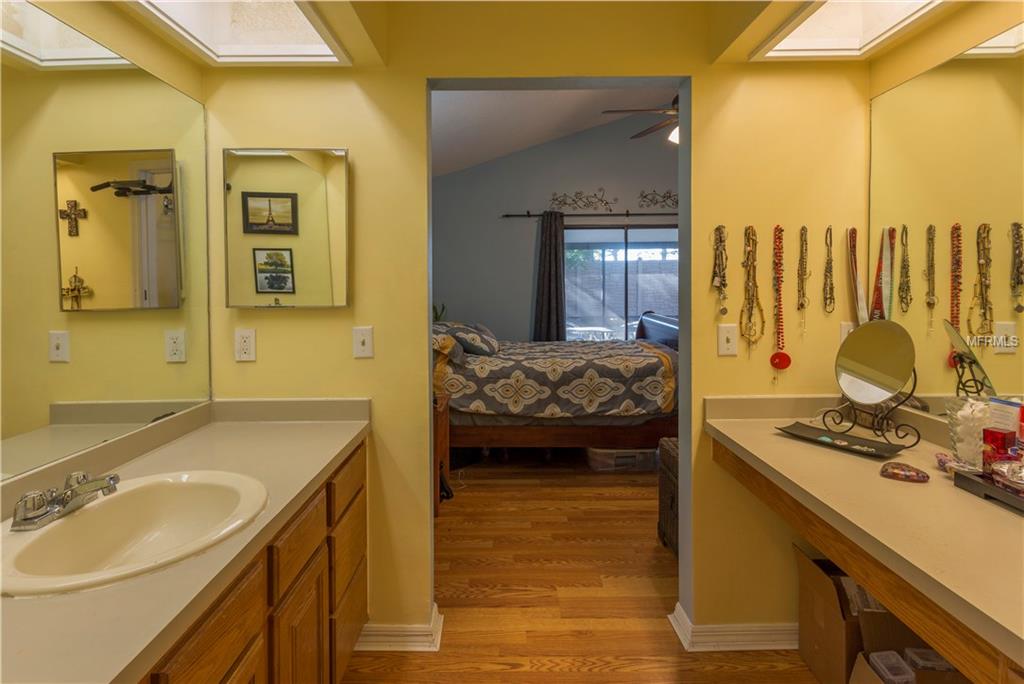 2208 SPRINGRAIN DRIVE, CLEARWATER, Florida 33763, 2 Bedrooms Bedrooms, 6 Rooms Rooms,2 BathroomsBathrooms,Residential,For sale,SPRINGRAIN,U7841370