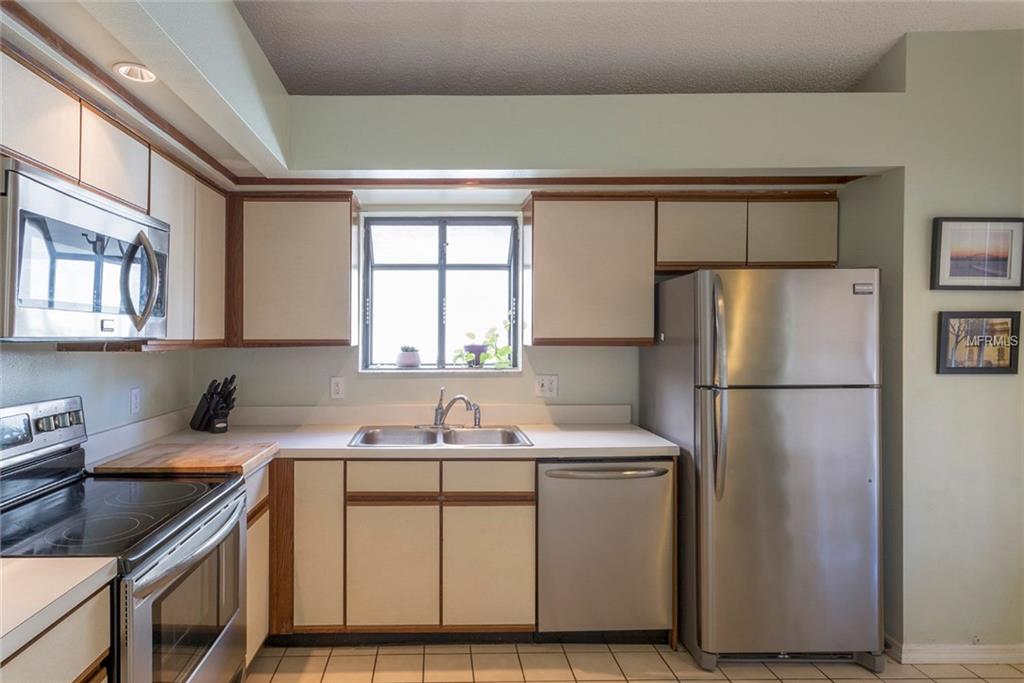 2208 SPRINGRAIN DRIVE, CLEARWATER, Florida 33763, 2 Bedrooms Bedrooms, 6 Rooms Rooms,2 BathroomsBathrooms,Residential,For sale,SPRINGRAIN,U7841370