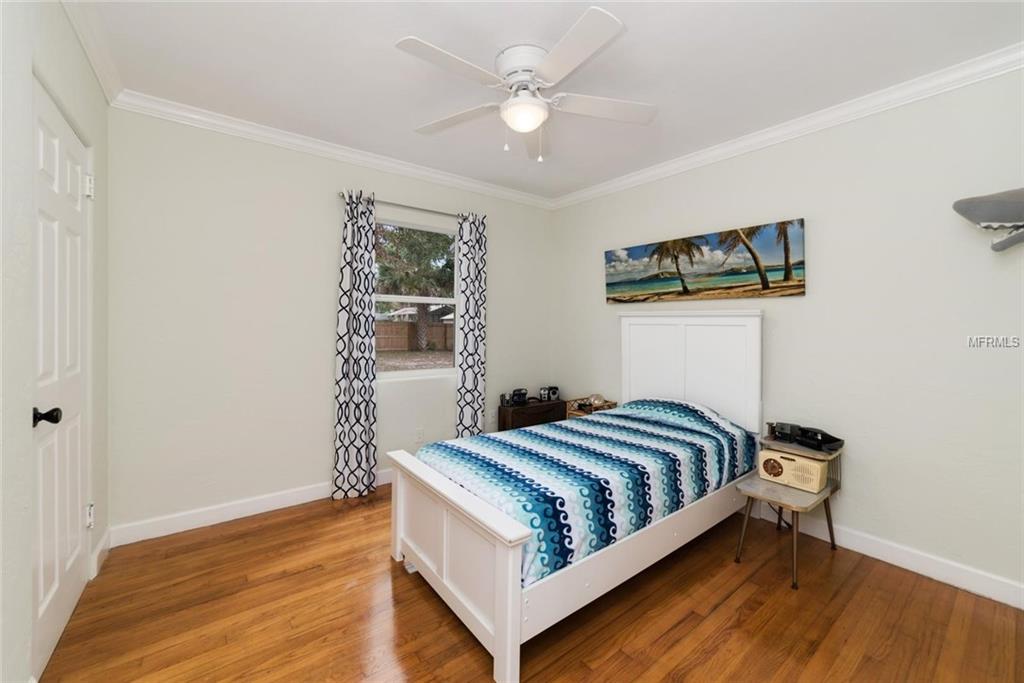 4 MONROE AVENUE, DEBARY, Florida 32713, 4 Bedrooms Bedrooms, 8 Rooms Rooms,1 BathroomBathrooms,Residential,For sale,MONROE,O5553486