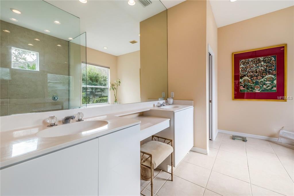 8138 DUKES WOOD COURT, UNIVERSITY PARK, Florida 34201, 2 Bedrooms Bedrooms, 8 Rooms Rooms,3 BathroomsBathrooms,Residential,For sale,DUKES WOOD,A4205956