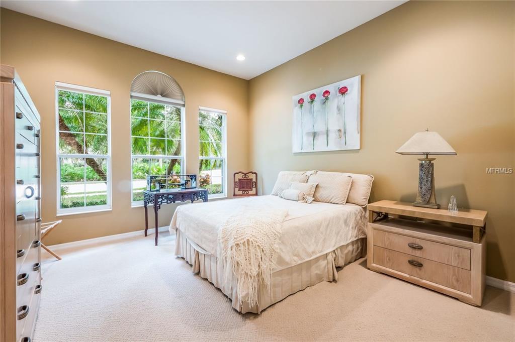 8138 DUKES WOOD COURT, UNIVERSITY PARK, Florida 34201, 2 Bedrooms Bedrooms, 8 Rooms Rooms,3 BathroomsBathrooms,Residential,For sale,DUKES WOOD,A4205956
