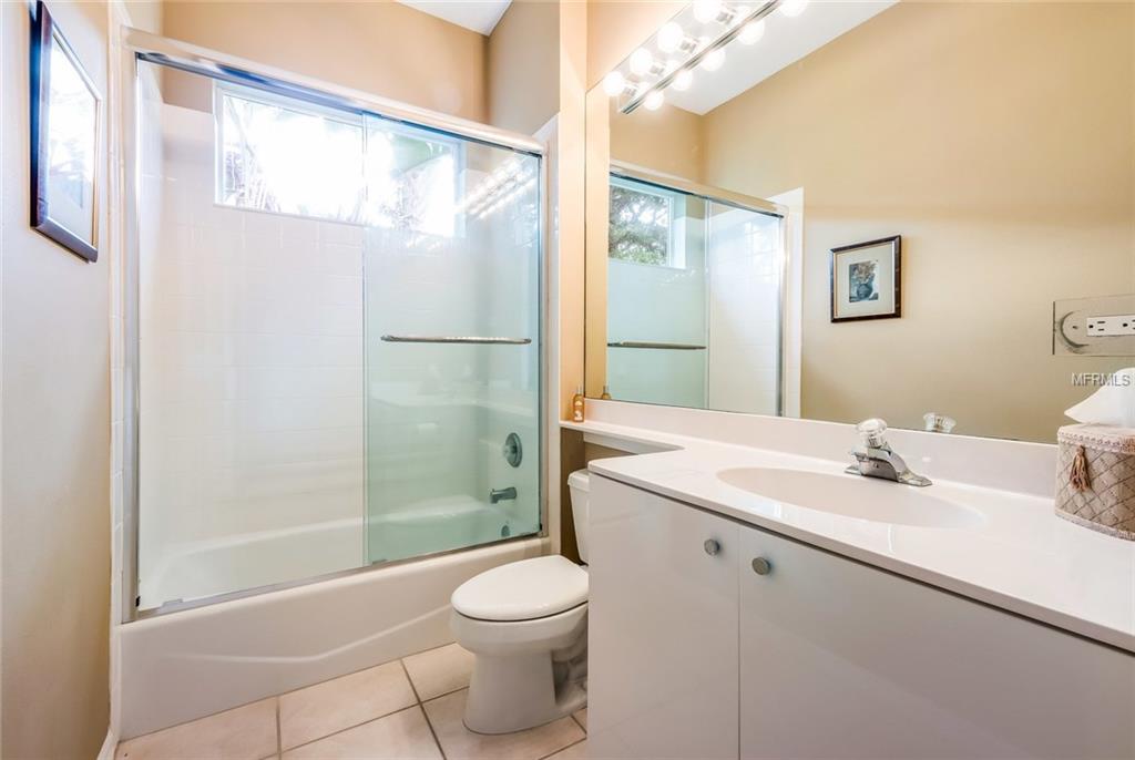 8138 DUKES WOOD COURT, UNIVERSITY PARK, Florida 34201, 2 Bedrooms Bedrooms, 8 Rooms Rooms,3 BathroomsBathrooms,Residential,For sale,DUKES WOOD,A4205956