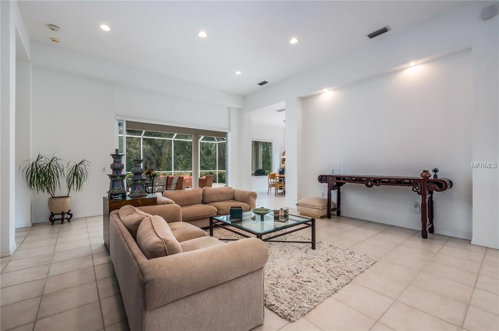 8138 DUKES WOOD COURT, UNIVERSITY PARK, Florida 34201, 2 Bedrooms Bedrooms, 8 Rooms Rooms,3 BathroomsBathrooms,Residential,For sale,DUKES WOOD,A4205956