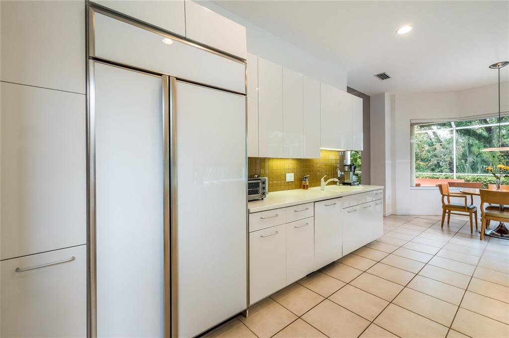 8138 DUKES WOOD COURT, UNIVERSITY PARK, Florida 34201, 2 Bedrooms Bedrooms, 8 Rooms Rooms,3 BathroomsBathrooms,Residential,For sale,DUKES WOOD,A4205956