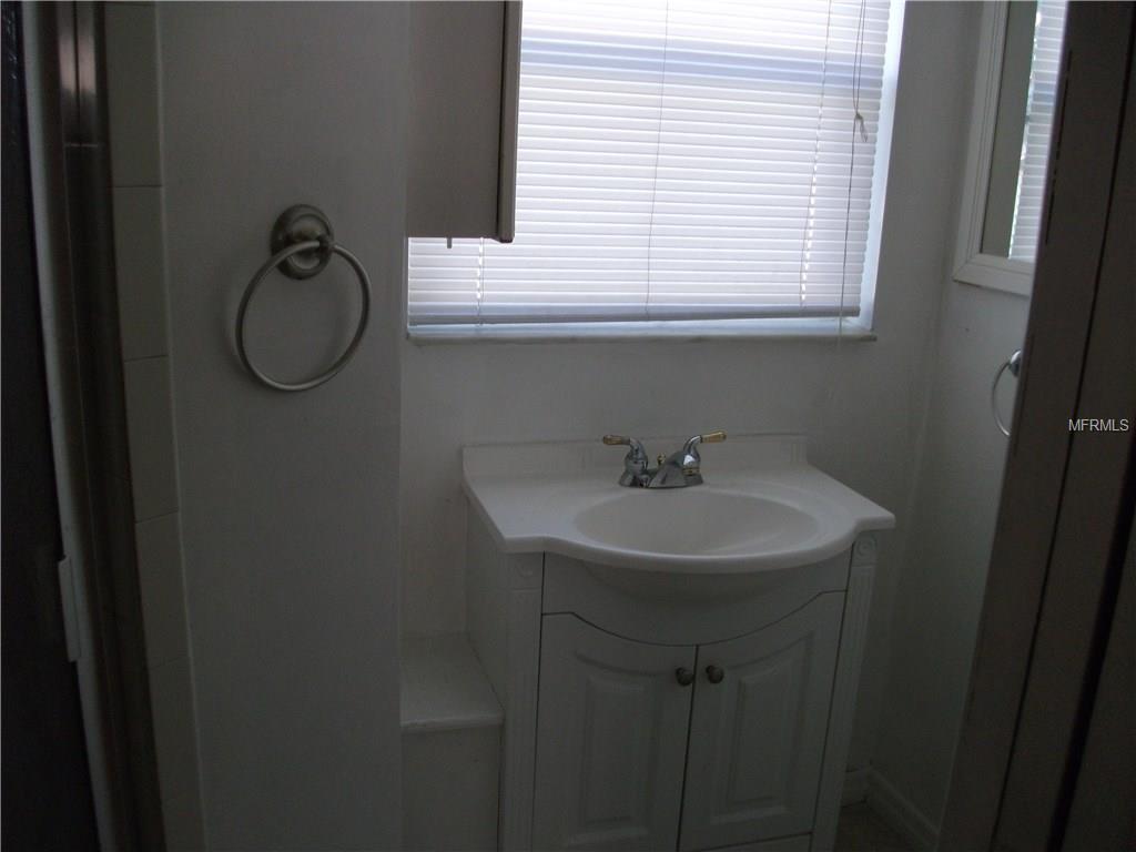 7181 49TH AVENUE N, ST PETERSBURG, Florida 33709, 4 Bedrooms Bedrooms, 3 Rooms Rooms,4 BathroomsBathrooms,Residential,For sale,49TH,U7843860