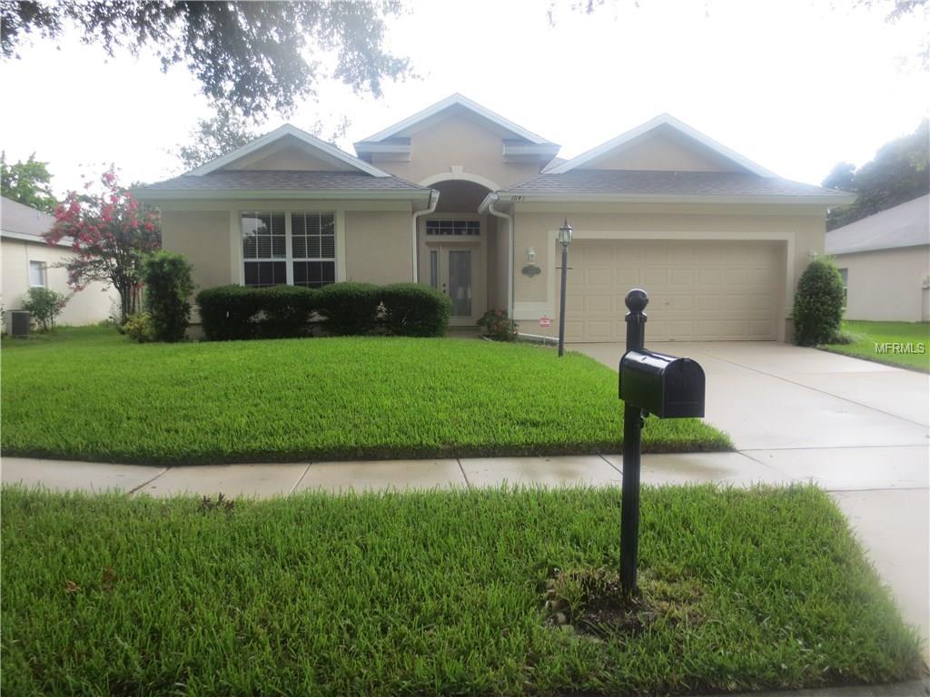 1843 SPARKLING WATER CIRCLE, OCOEE, Florida 34761, 4 Bedrooms Bedrooms, 9 Rooms Rooms,2 BathroomsBathrooms,Residential,For sale,SPARKLING WATER,O5556944